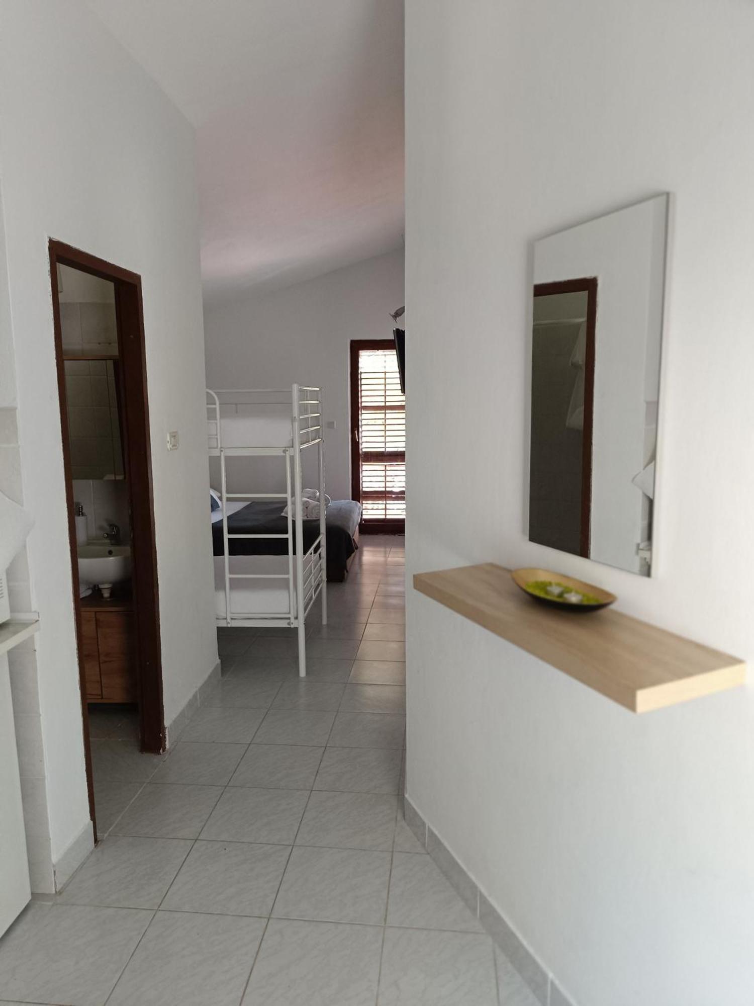 Studio Apartmani Tucic Čelina Exterior photo